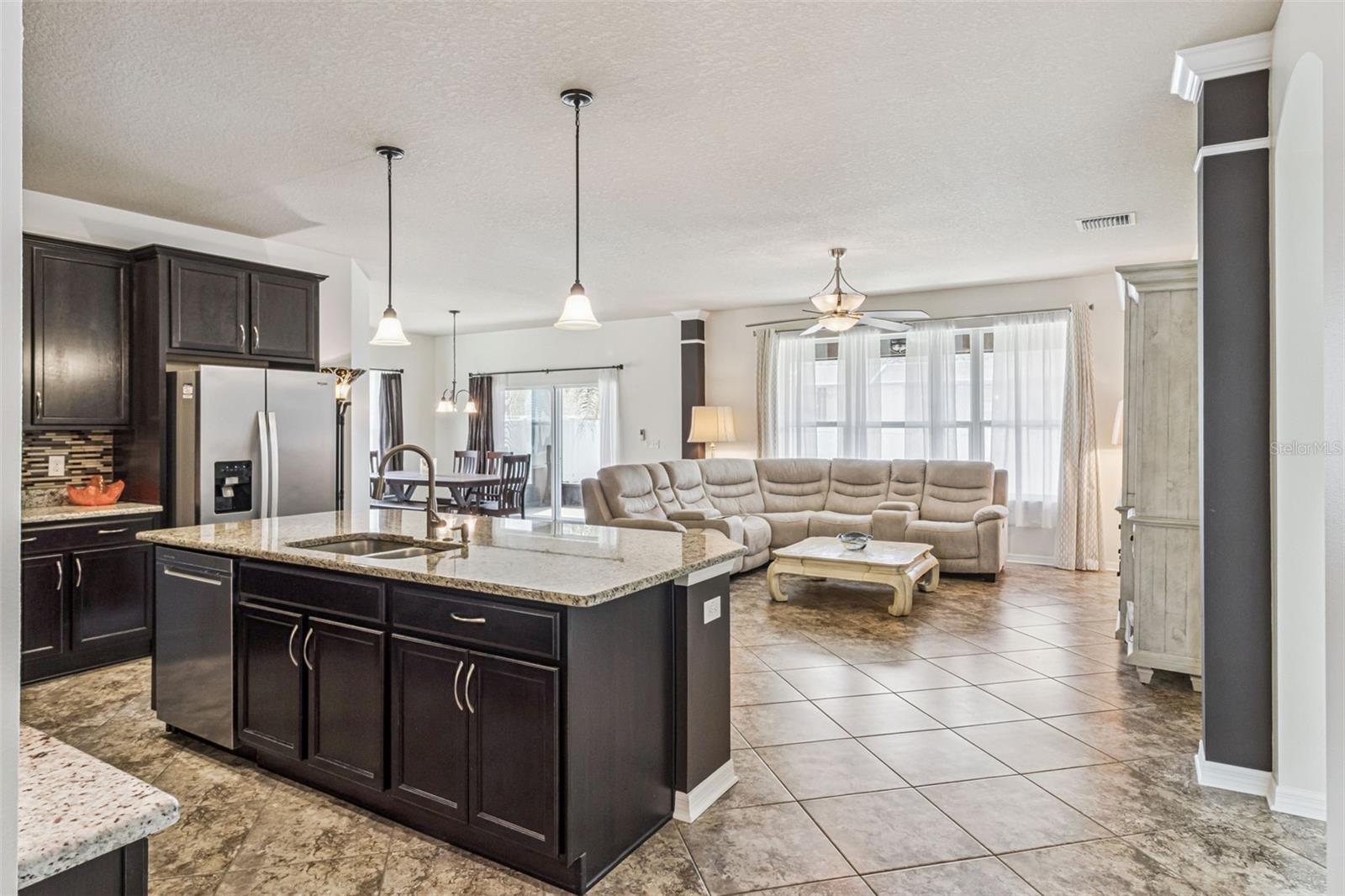 31518 Bearded Oak Drive, FL