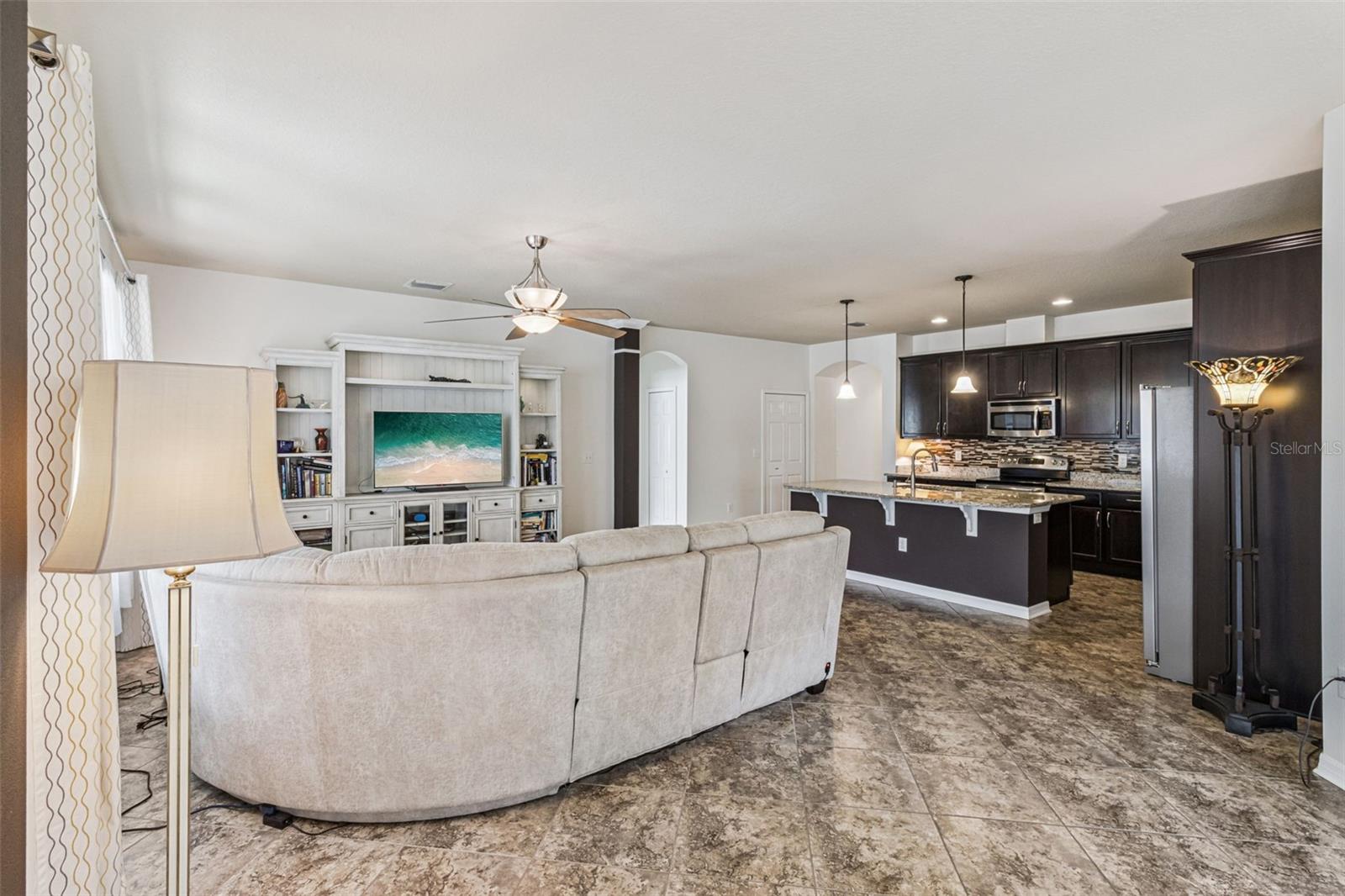 31518 Bearded Oak Drive, FL