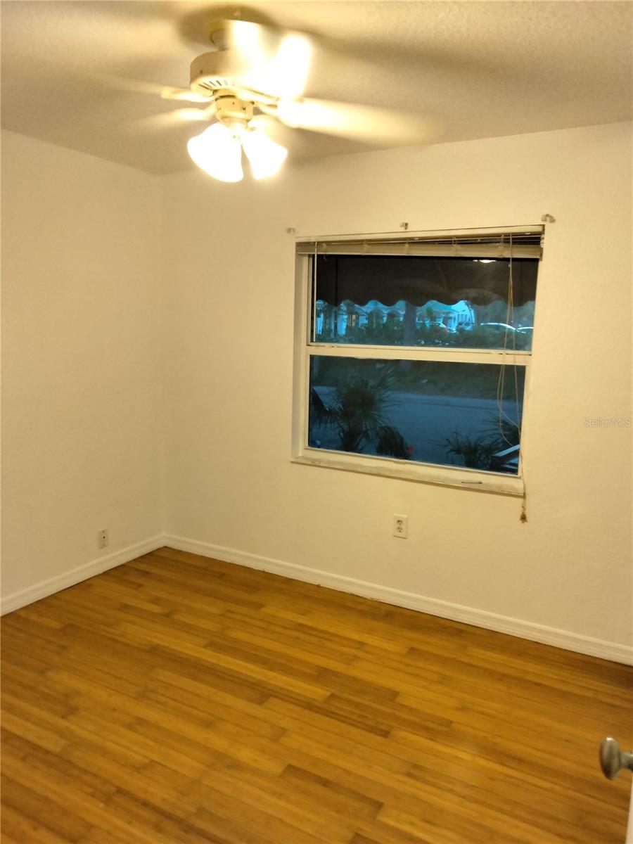 410 Rosland Drive, FL