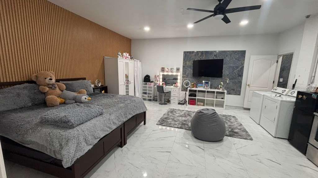 2800 Via Largo Court, FL