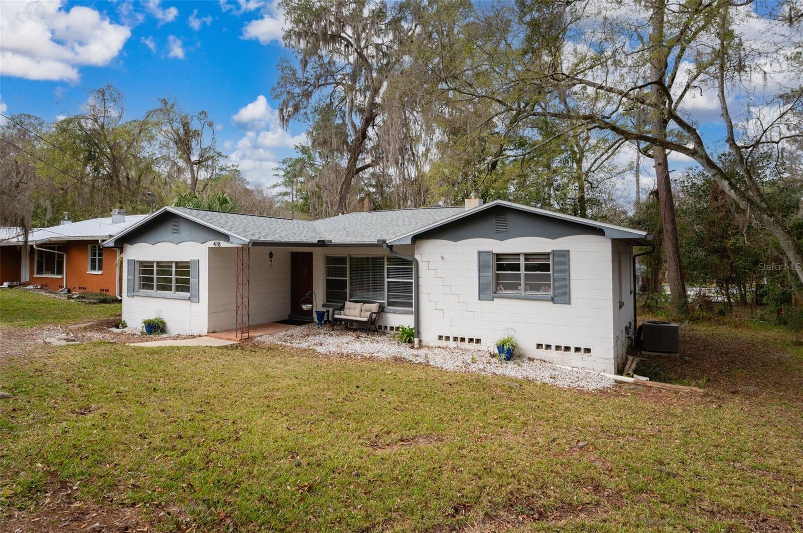 418 27th Terrace, FL