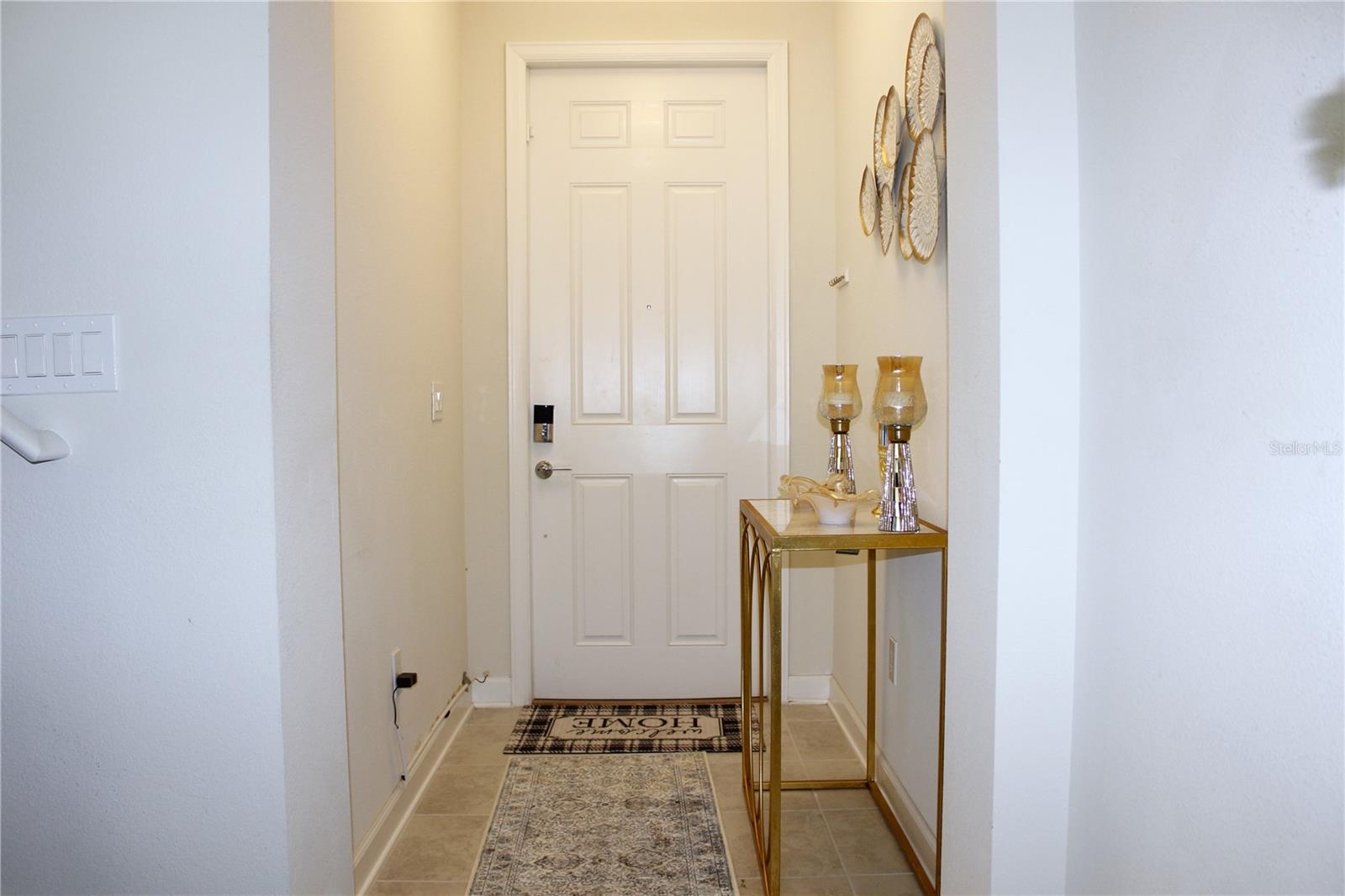 2909 Theme Street, FL
