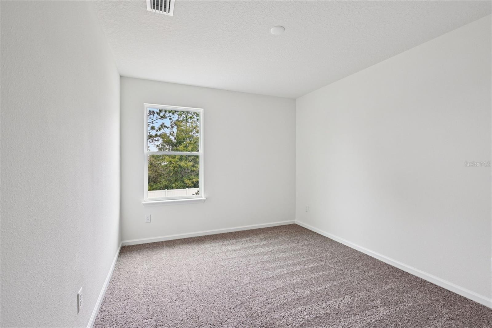 94 Waverly Lane, FL