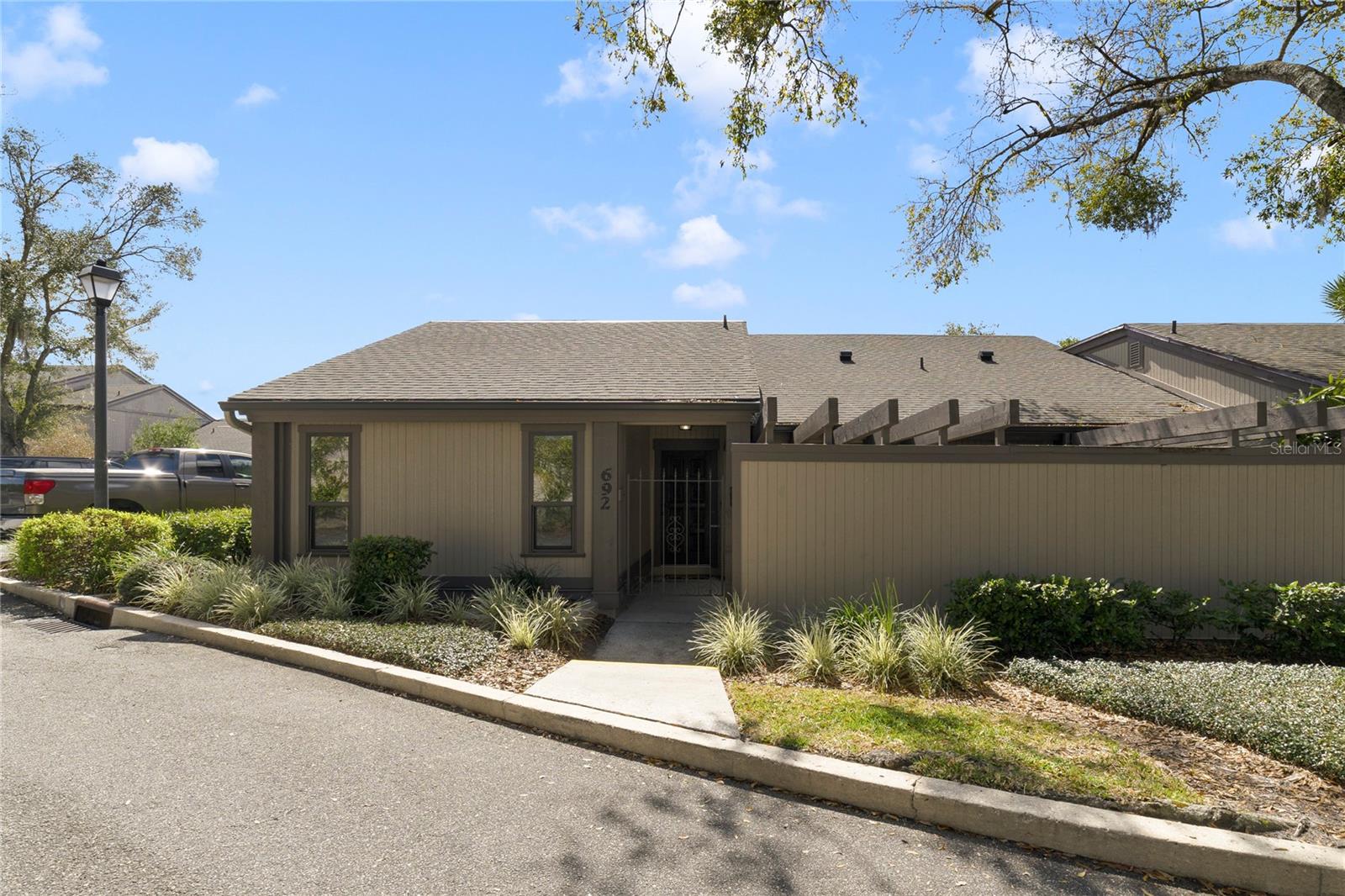 692 Lake Villas Drive, FL