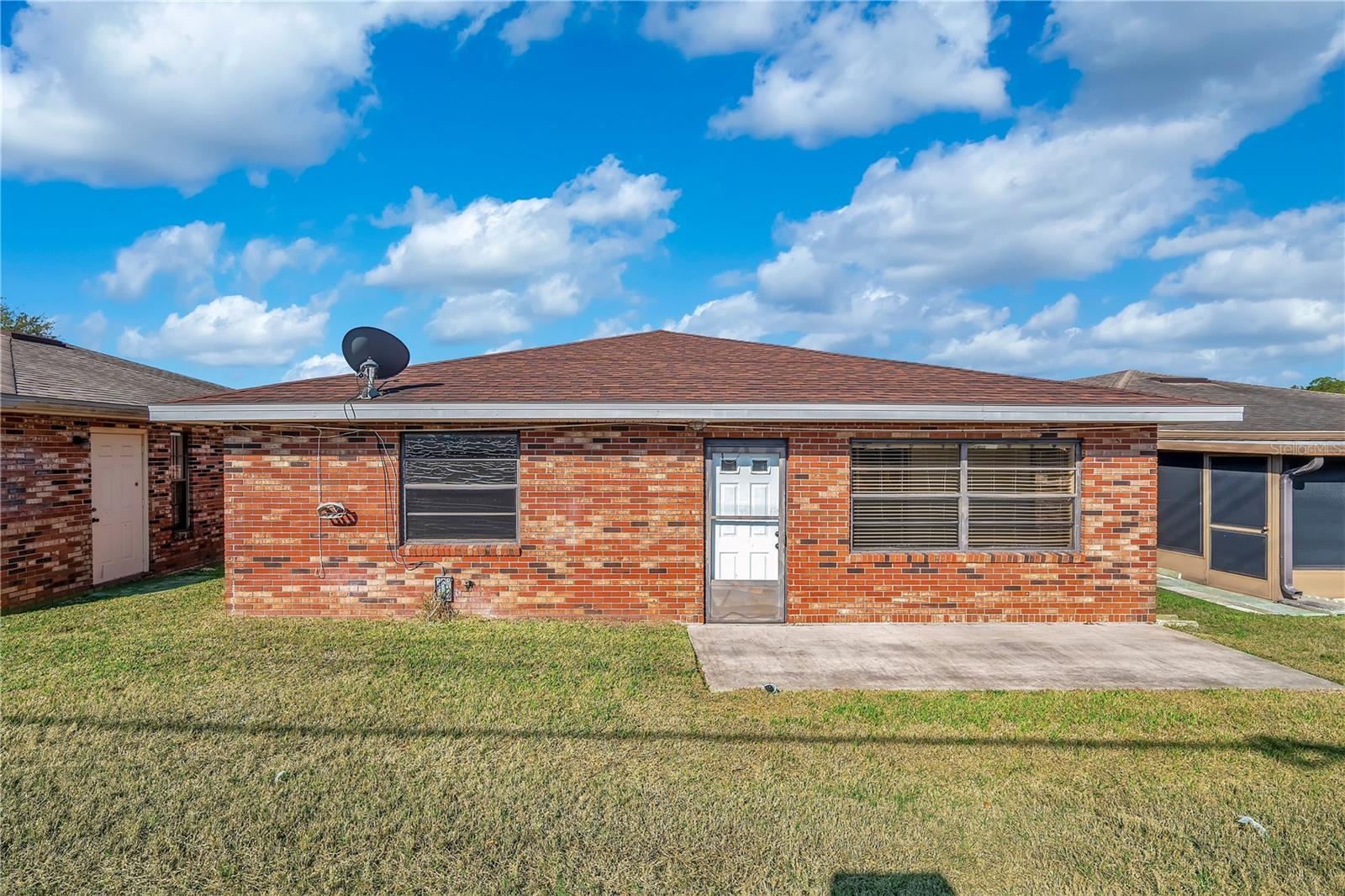 661 Lake Carolyn Circle, FL