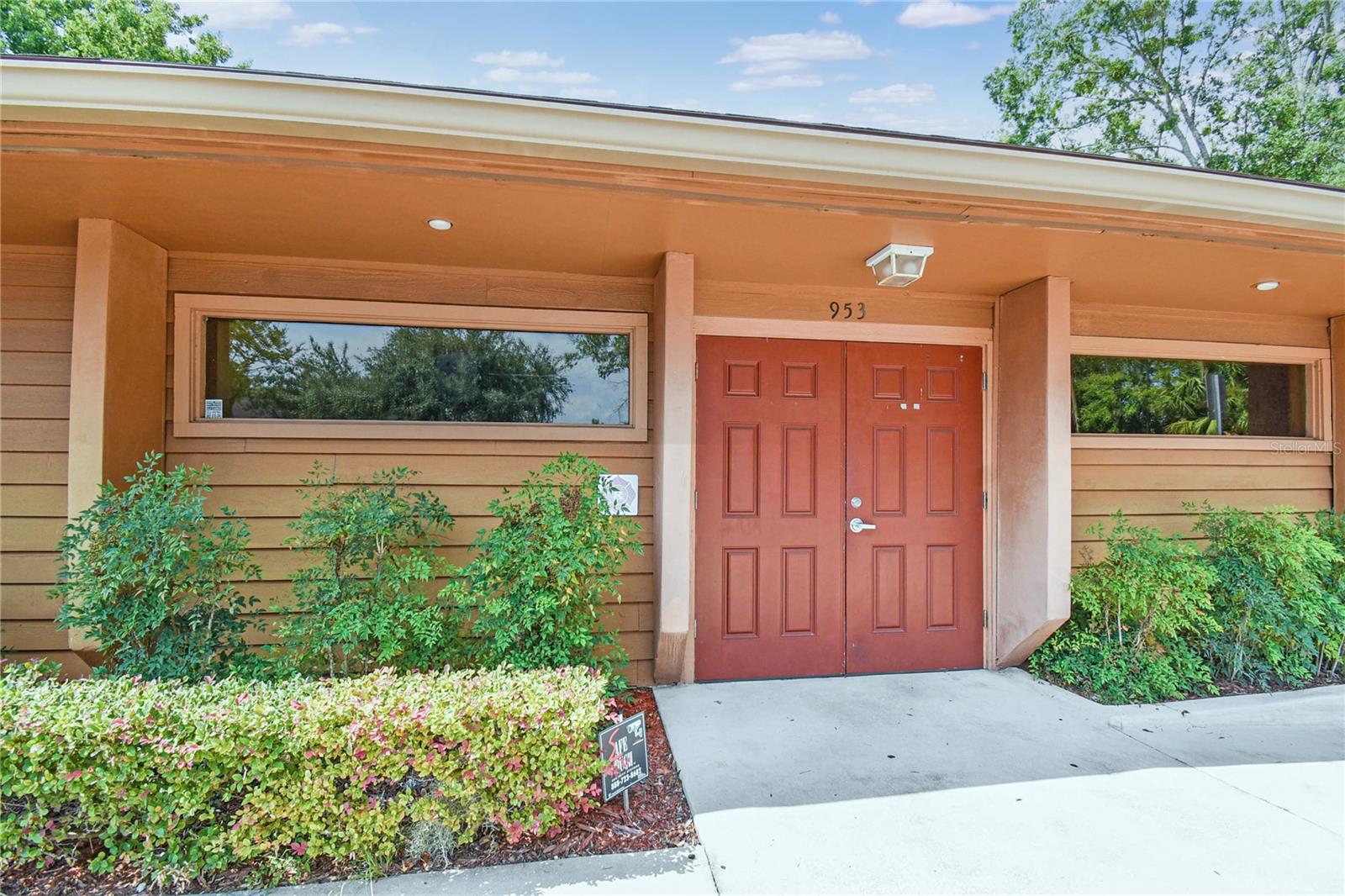 953 Lane Avenue, FL