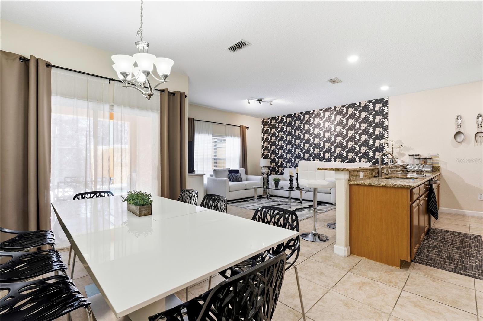 2975 Banana Palm Dr Drive, FL