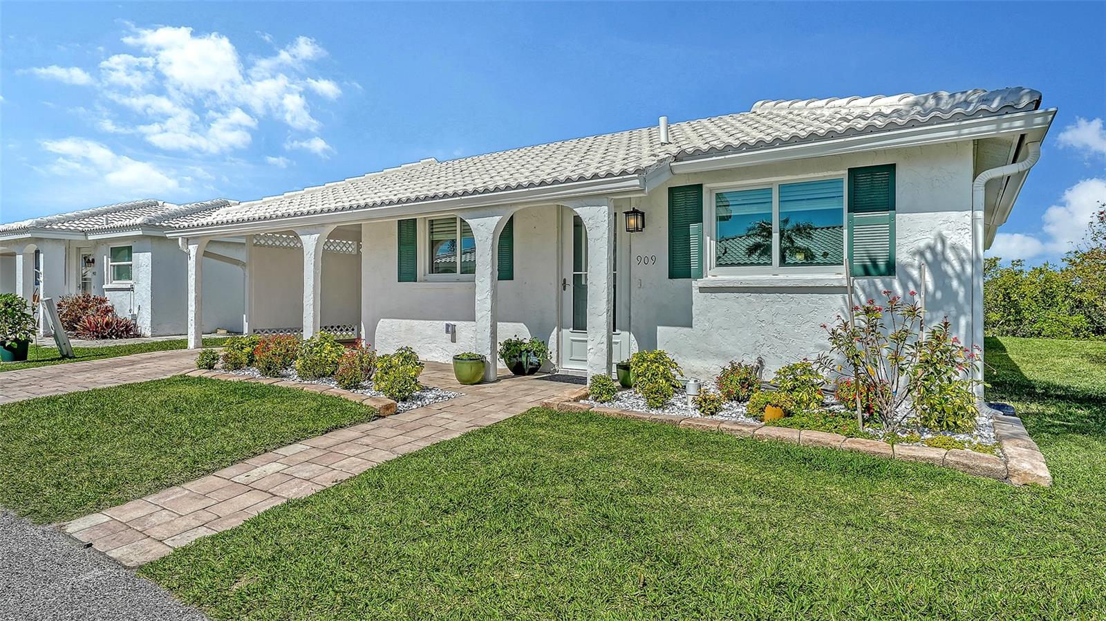LONGBOAT KEY, FL