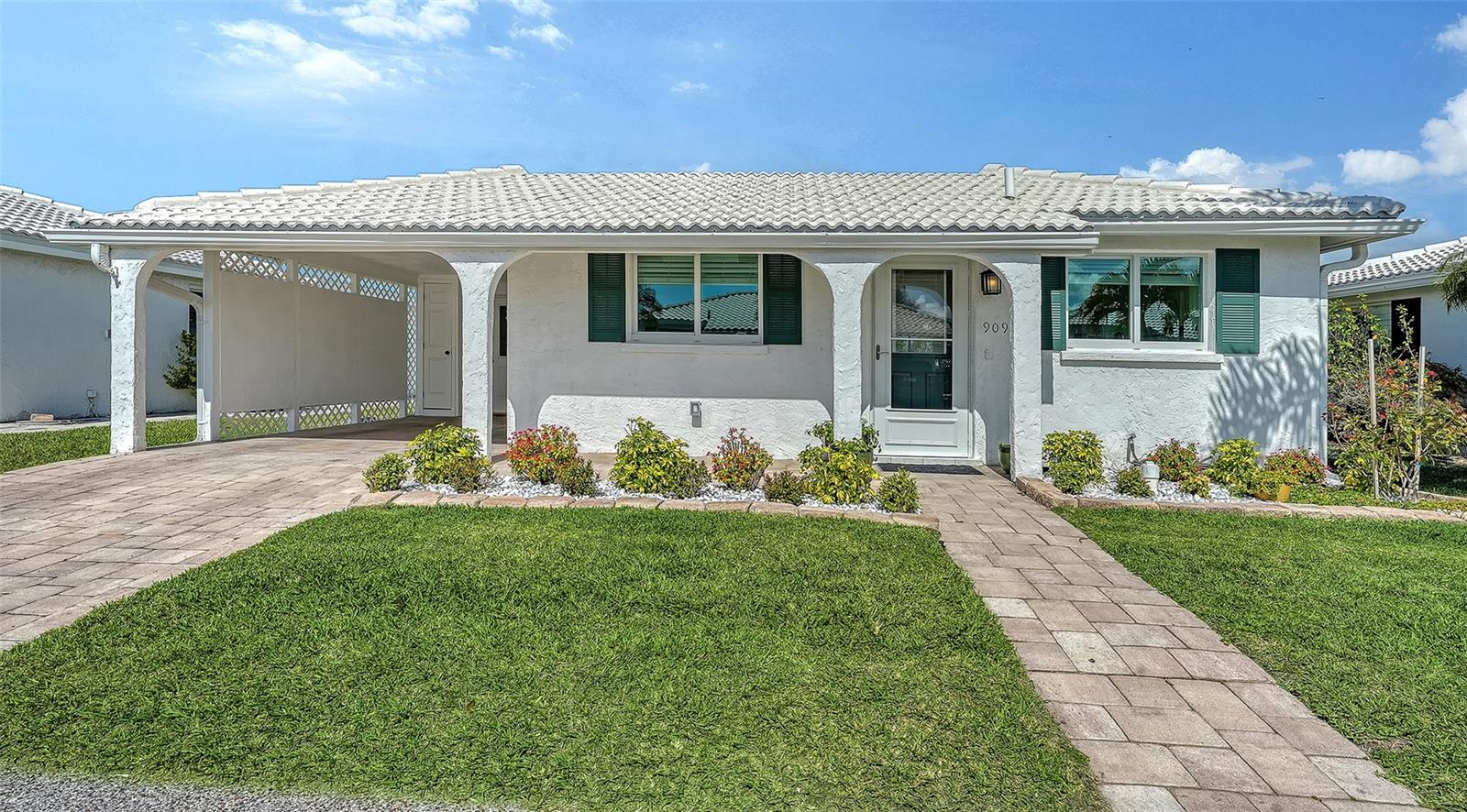 LONGBOAT KEY, FL