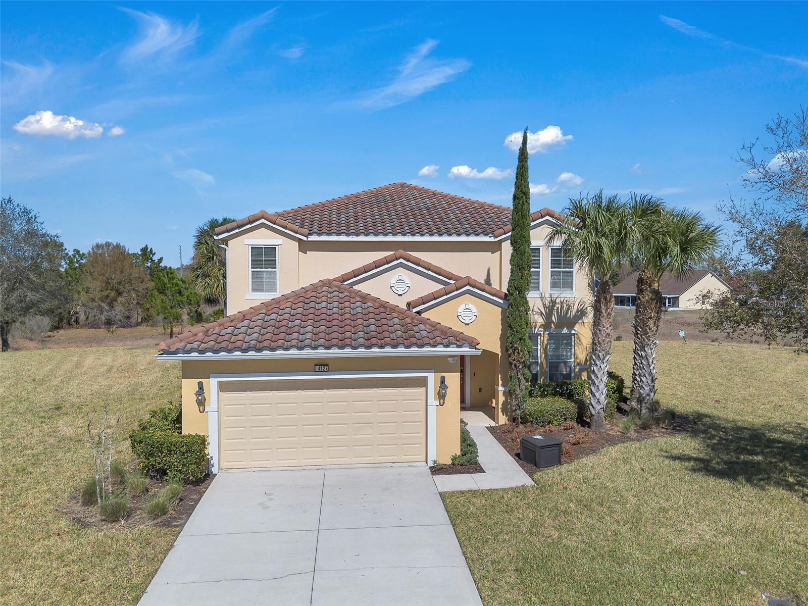 4127 Oaktree Drive, FL