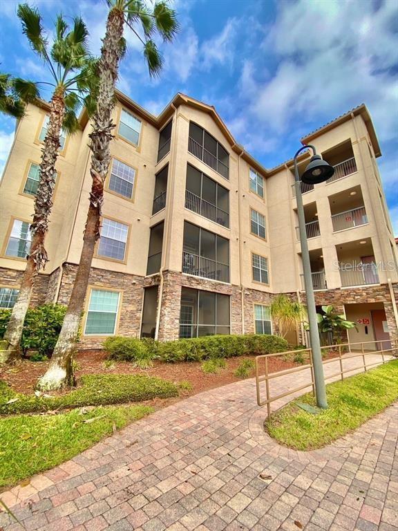 8020 Tuscany Way, FL