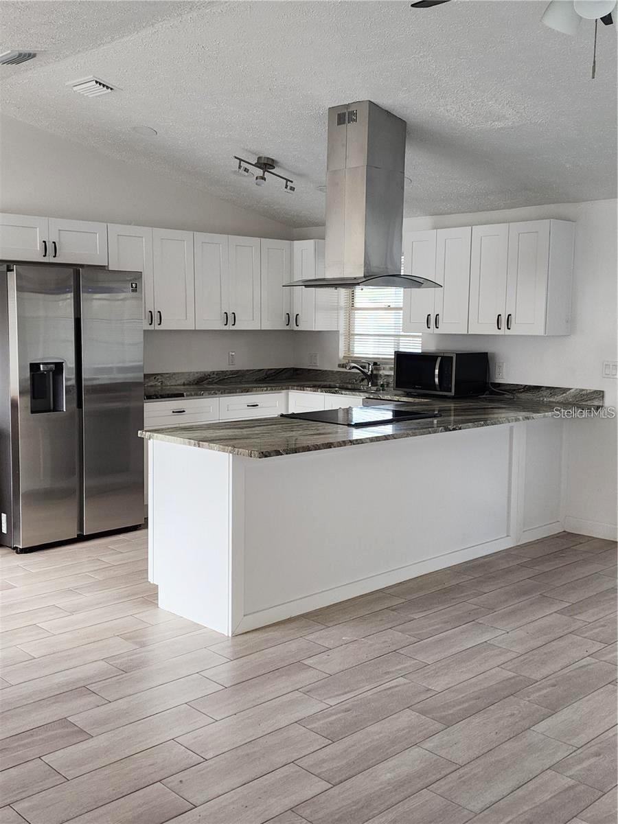 3244 Fox Lake Drive, FL