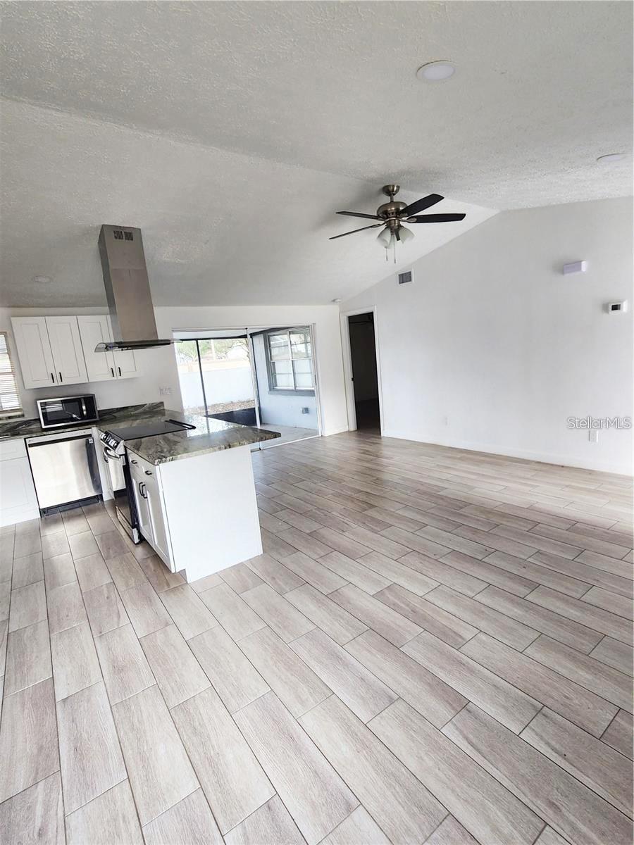 3244 Fox Lake Drive, FL