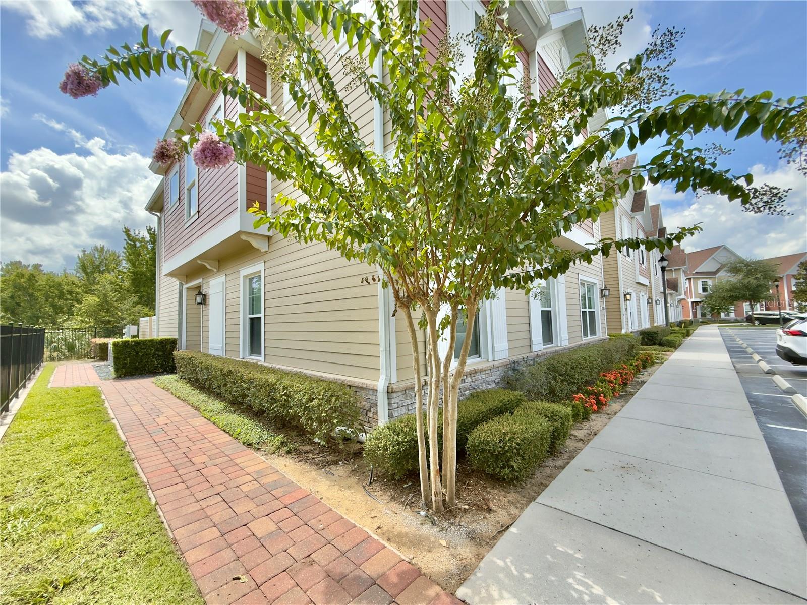 7498 Sunville Avenue, FL