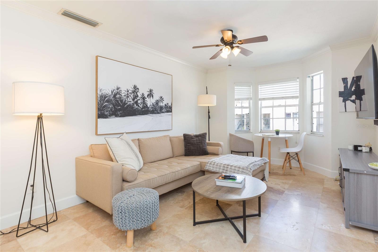 4513 Oak Drive, FL