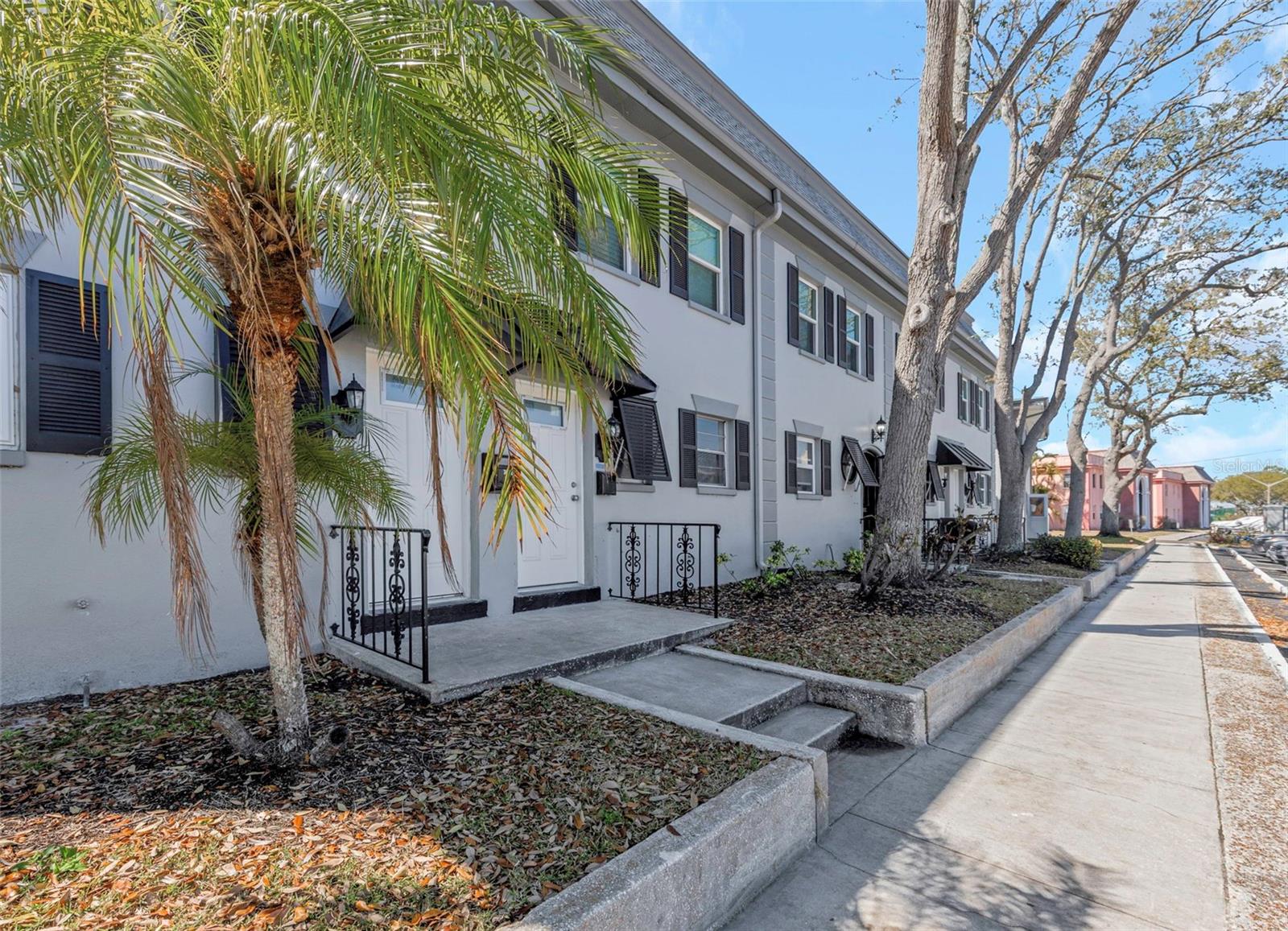 6976 Sunset Drive, FL