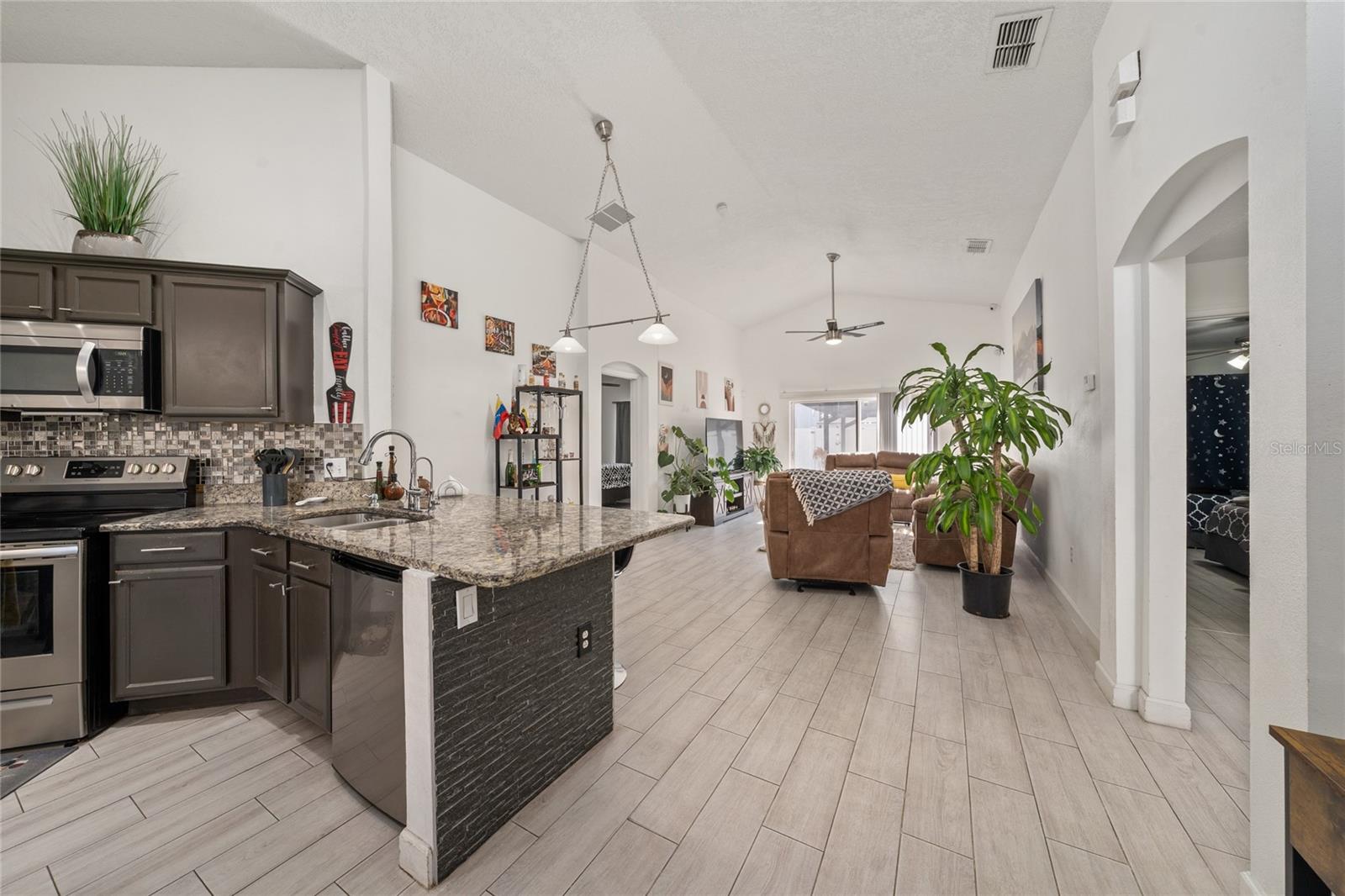 2822 Moultrie Creek Drive, FL