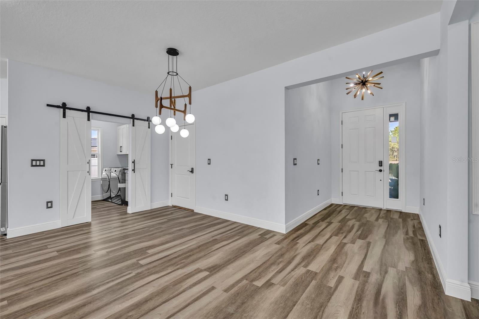 256 Hibiscus Lane, FL