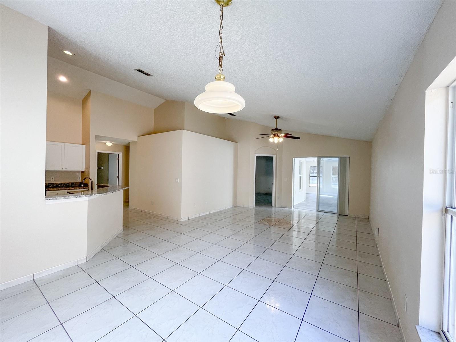 1902 Palmetto Pine Lane, FL