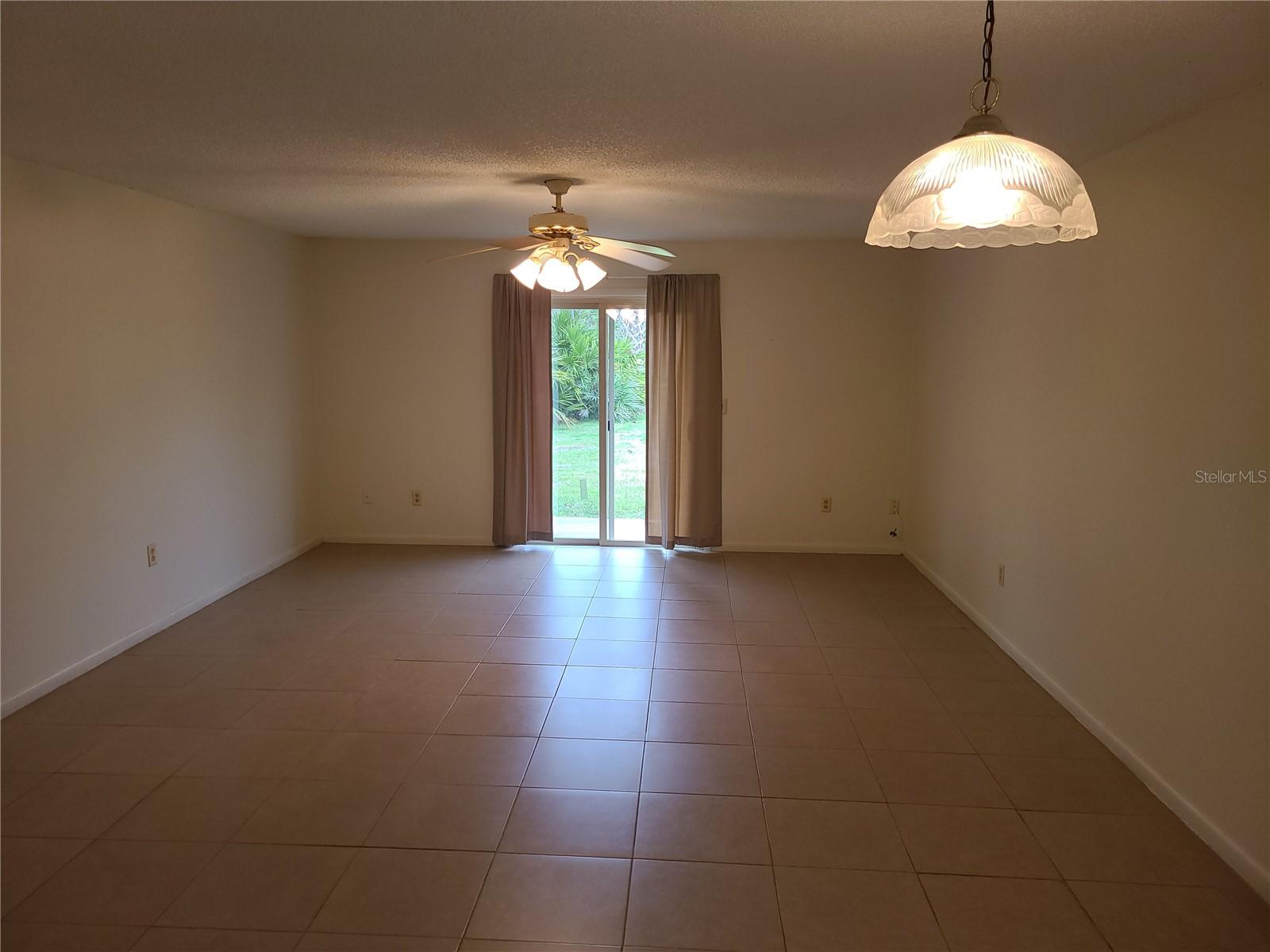 54 Forest Road, FL