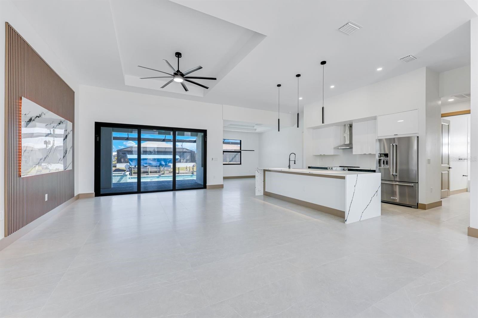 1925 34th Place, FL