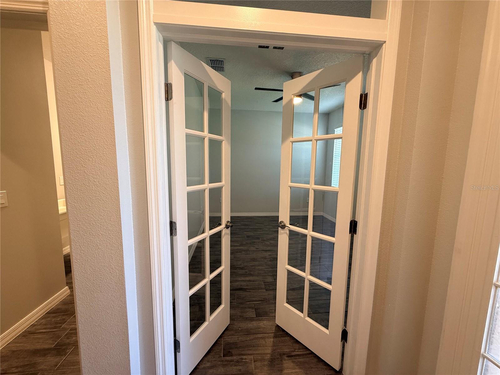 2387 Jernigan Loop, FL
