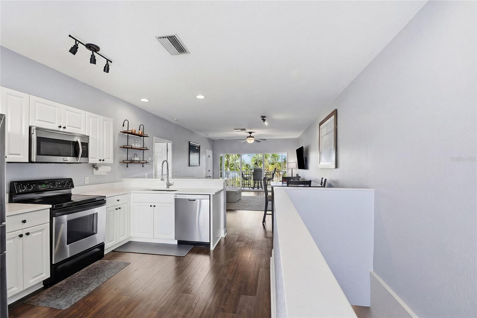 3921 Cape Haze Drive, FL