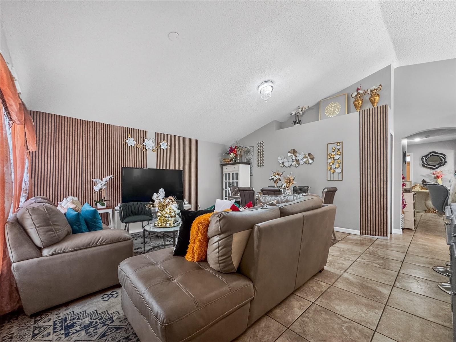 5003 Aventura Boulevard, FL