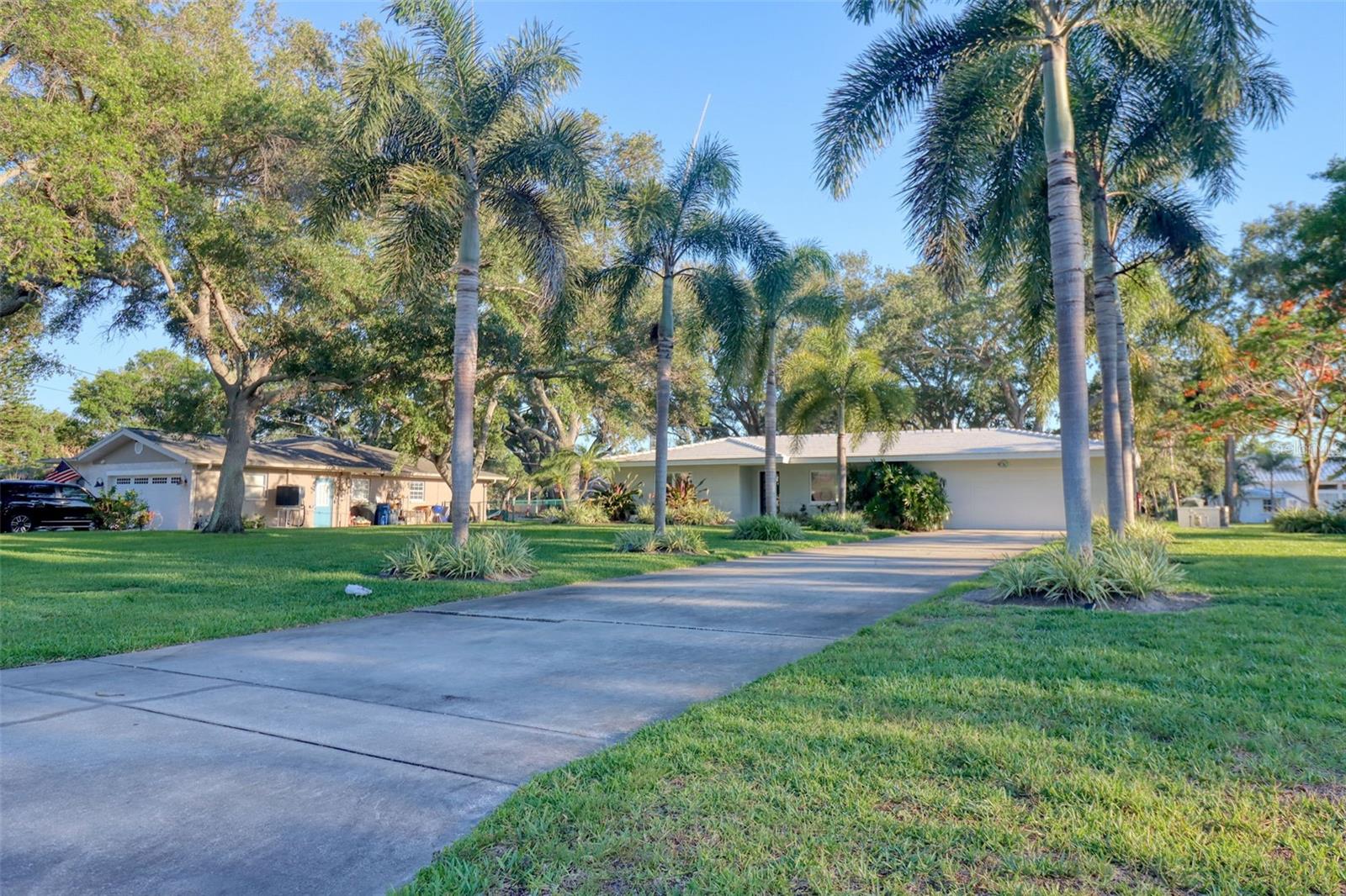 5 Shore Drive, FL