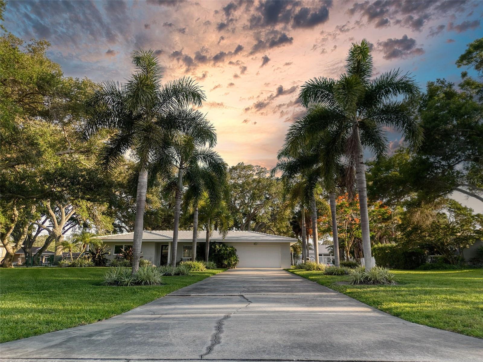 5 Shore Drive, FL