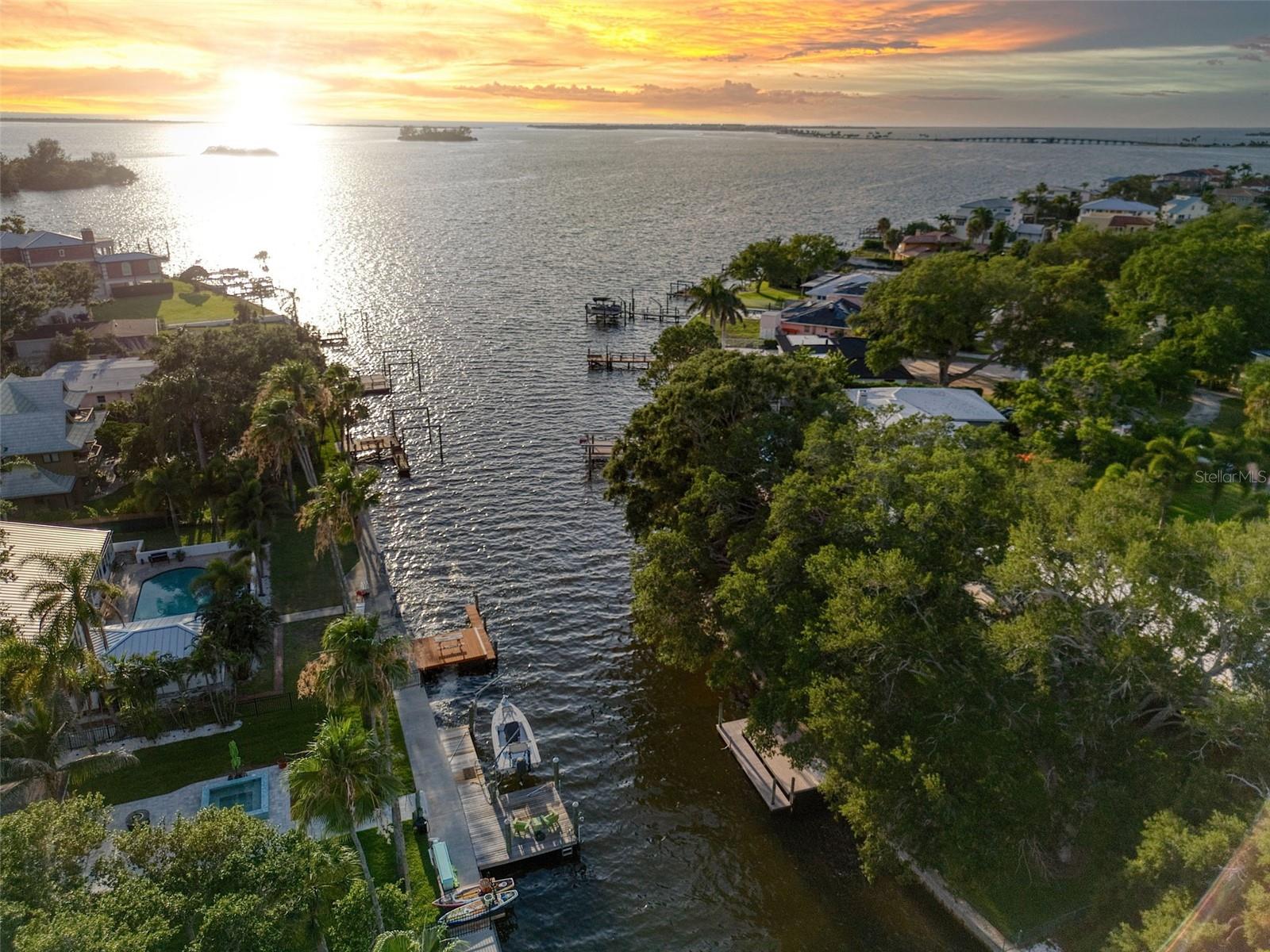 5 Shore Drive, FL