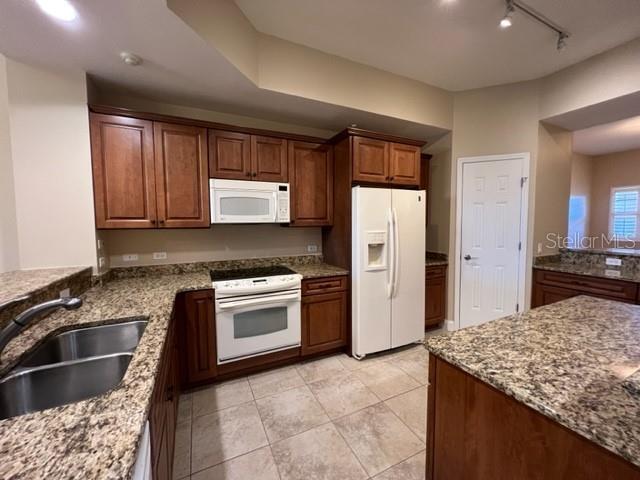 7710 Lake Vista Court, FL