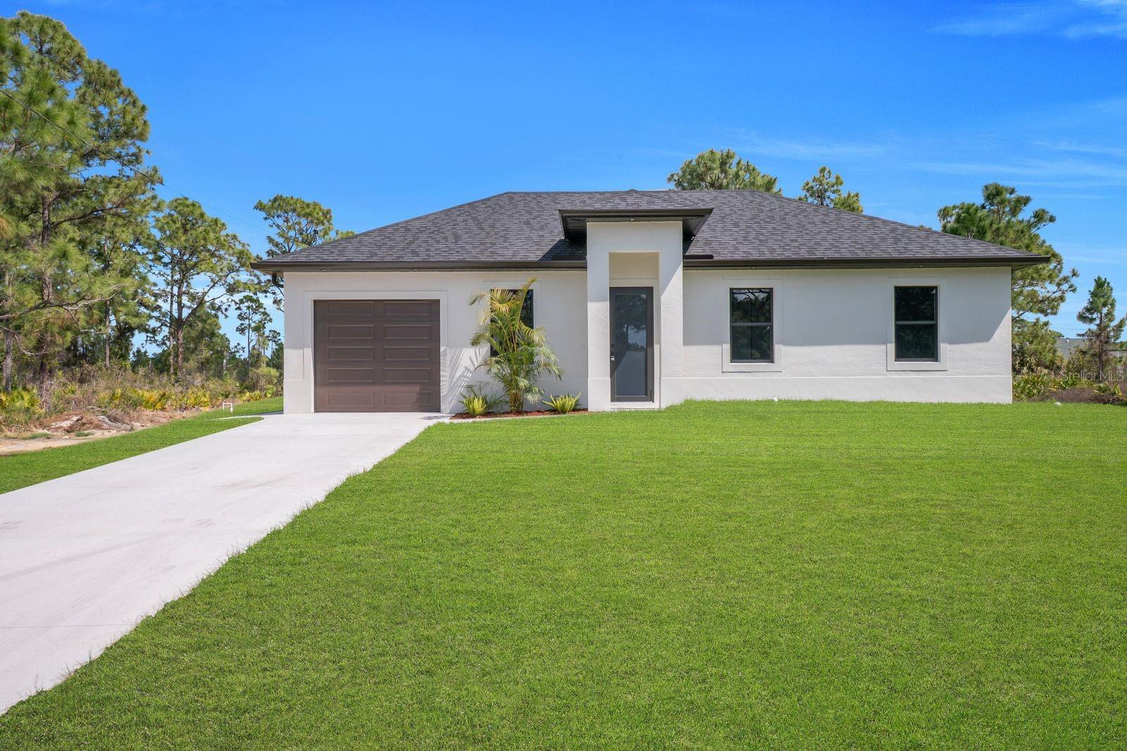 635 Summit Avenue, FL