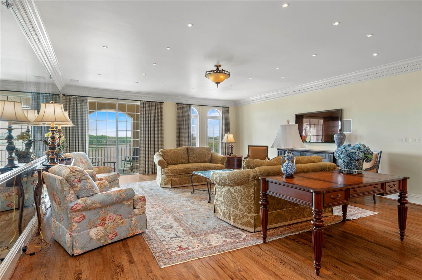 1110 Ivanhoe Boulevard, FL