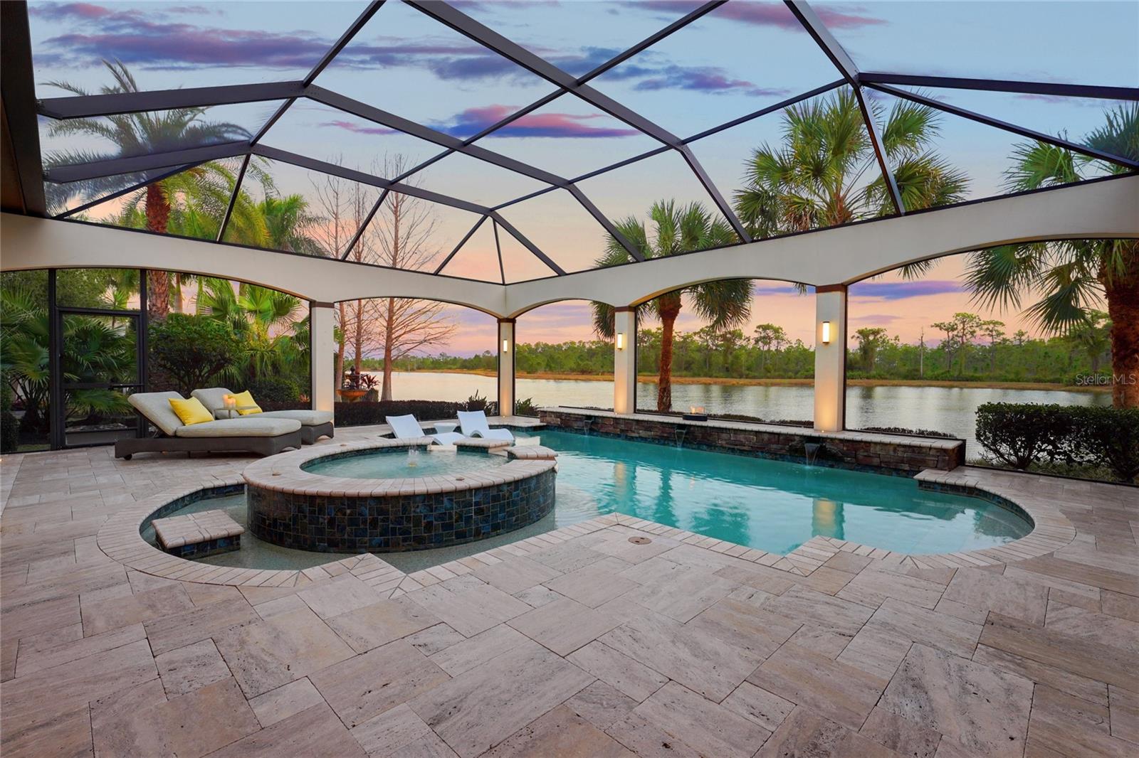 19438 Beacon Park Place, FL