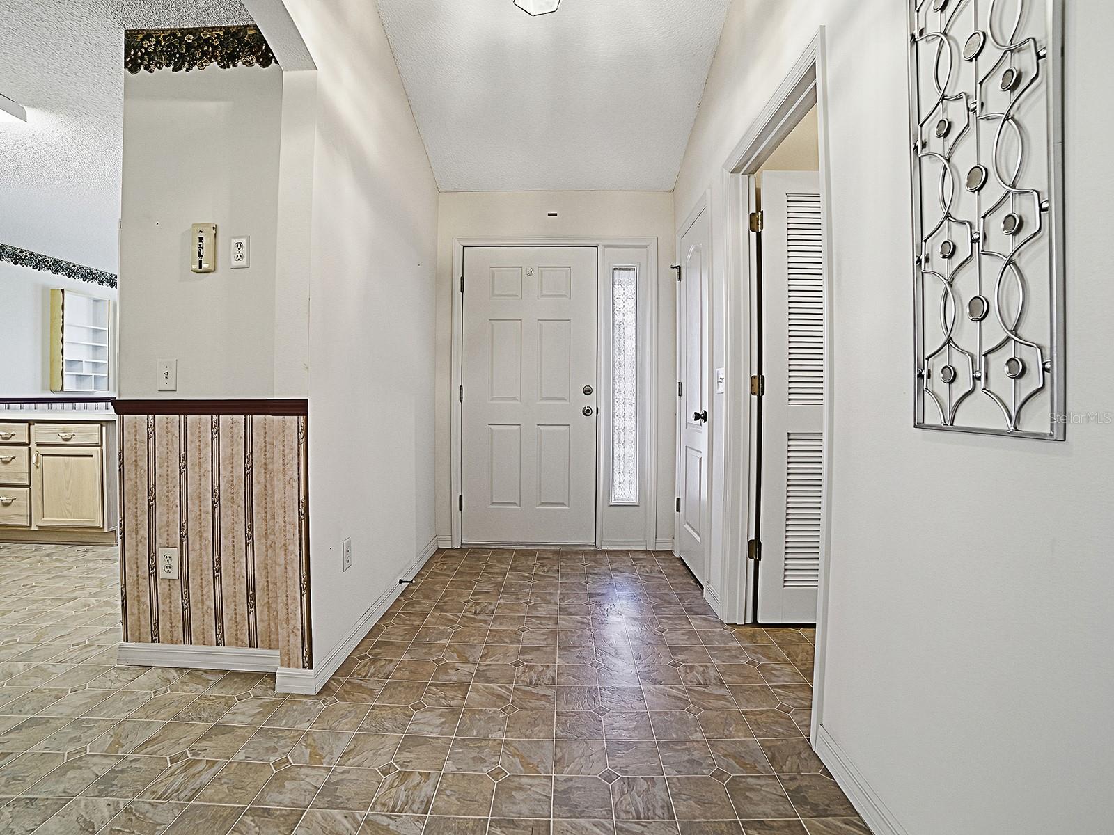 16865 93rd Cuthbert Circle, FL