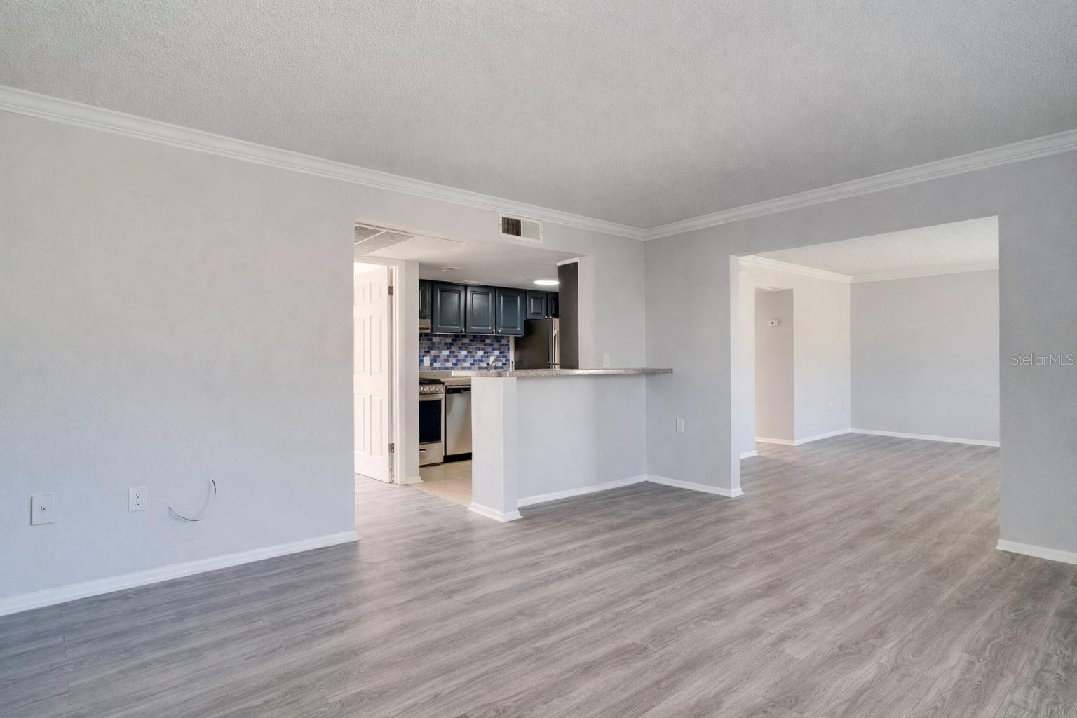 129 Blue Point Way, FL