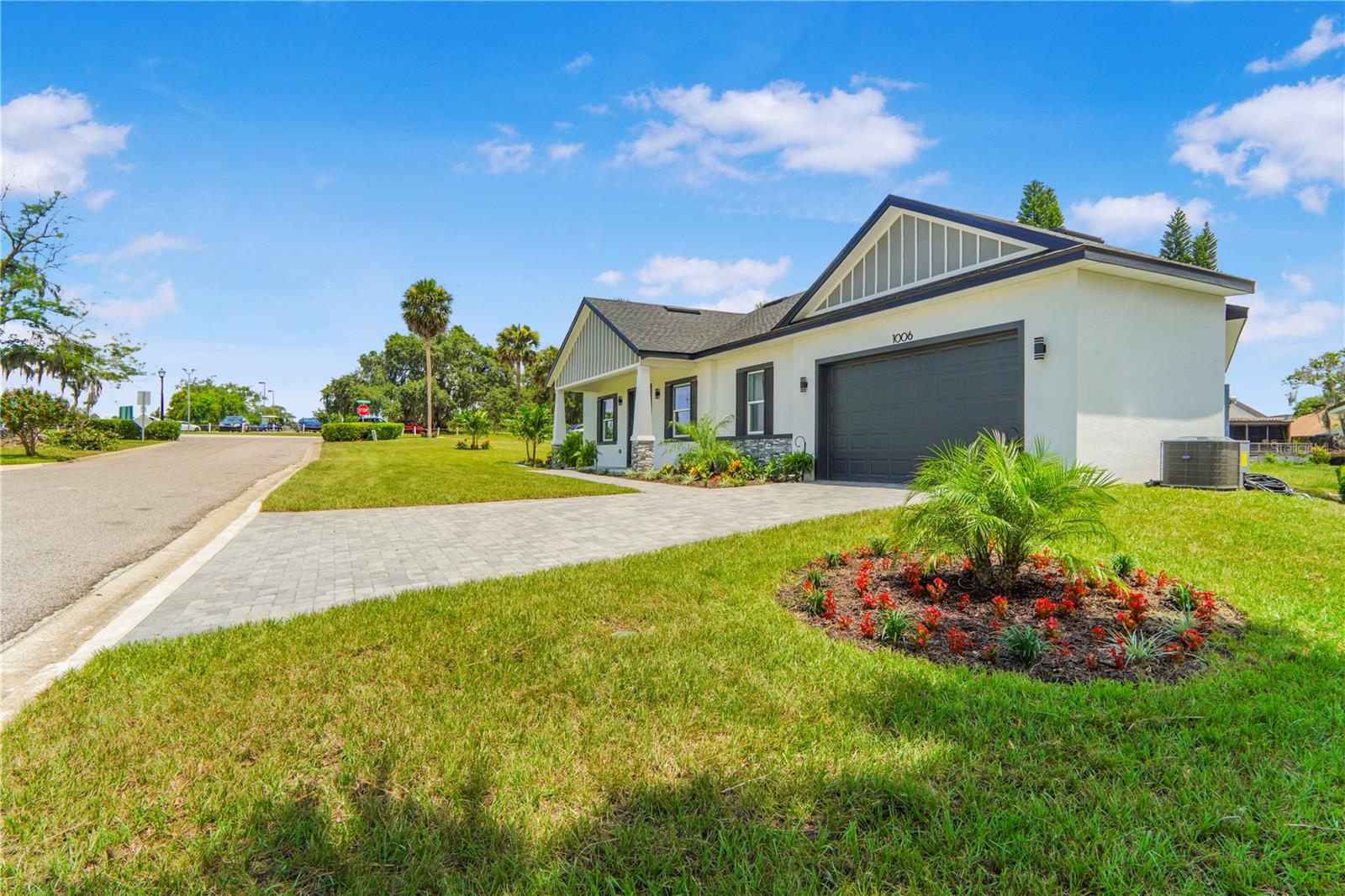 1006 Linkside Court, FL