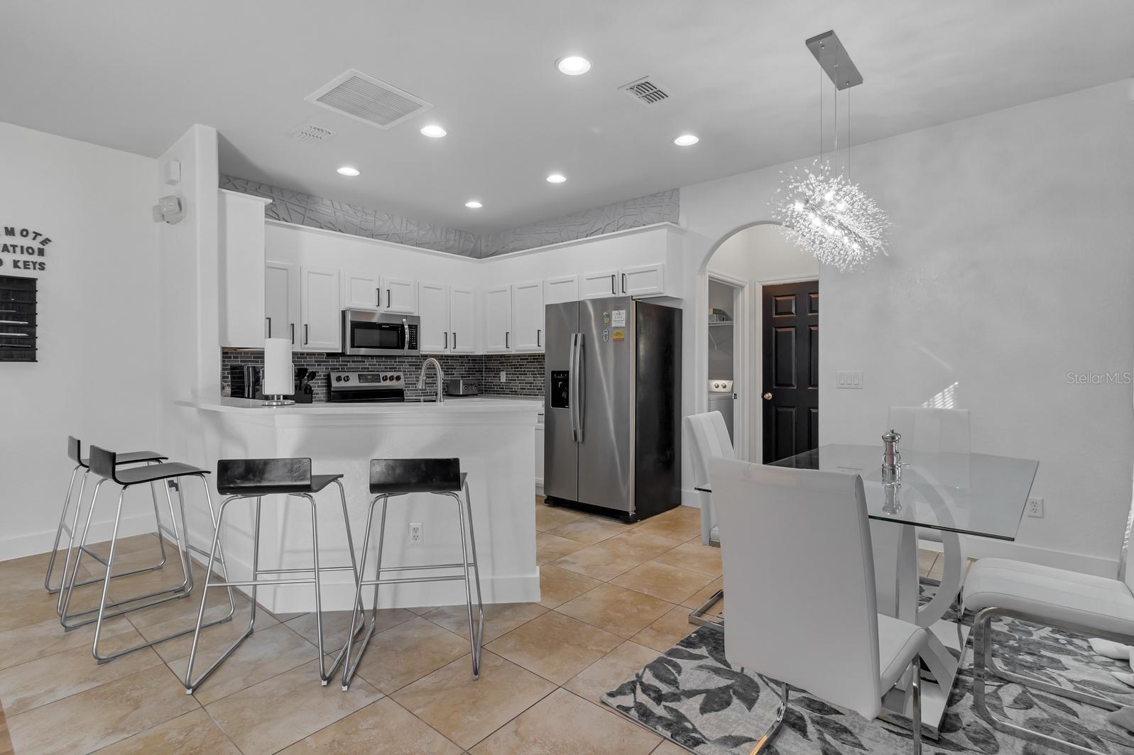 16748 Lazy Breeze Loop, FL
