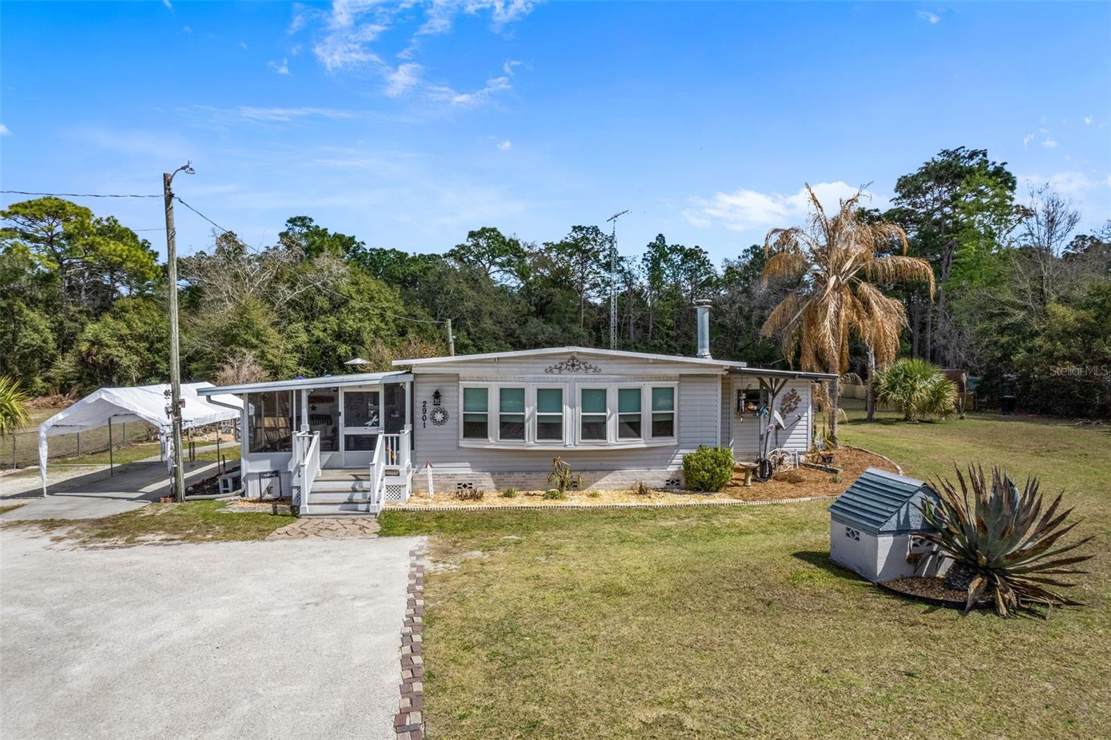 2901 Pine Ridge Avenue, FL