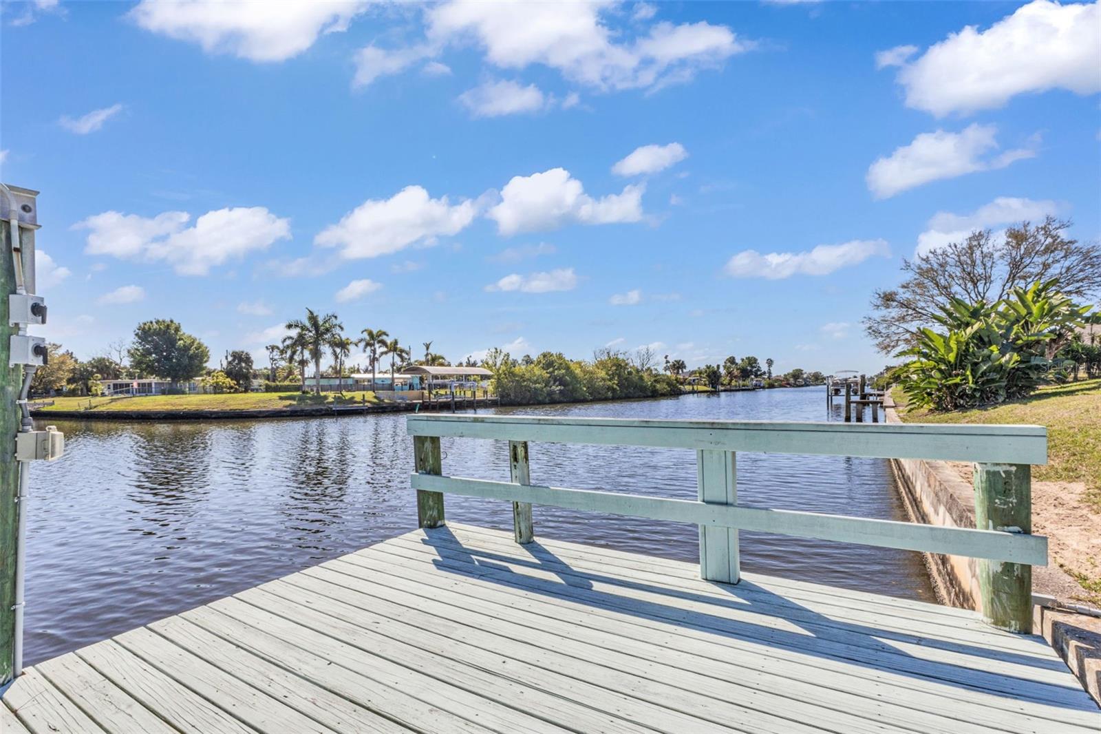 137 Bedford Drive, FL
