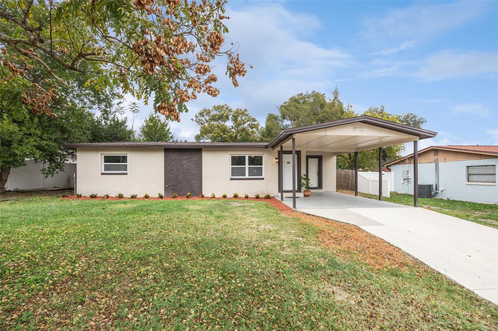 3033 Sutton Drive, FL