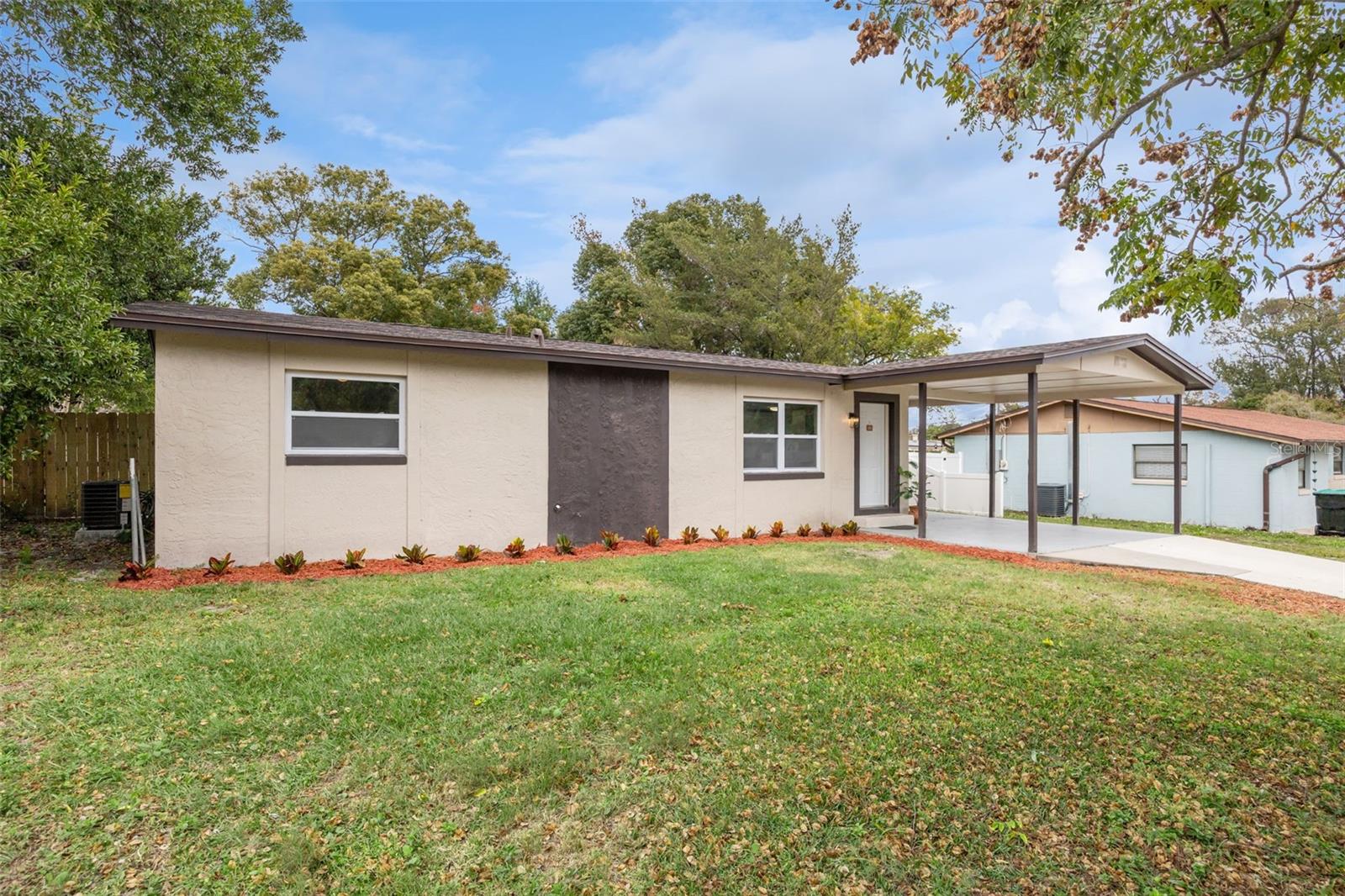 3033 Sutton Drive, FL