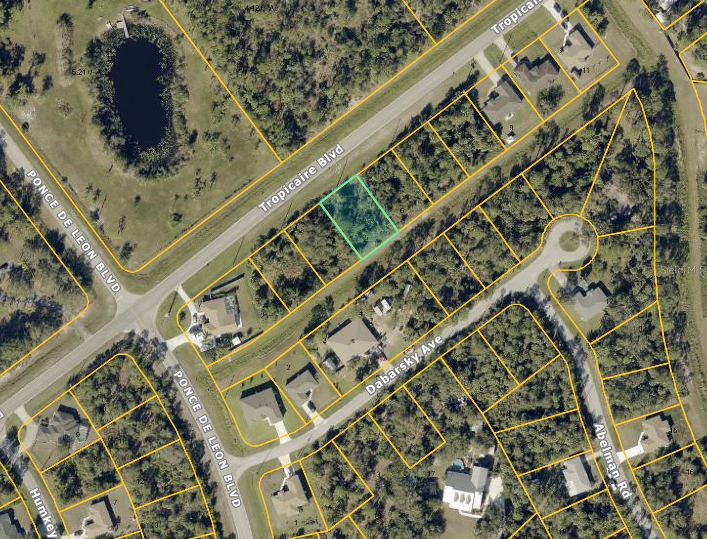Tropicaire Boulevard, FL