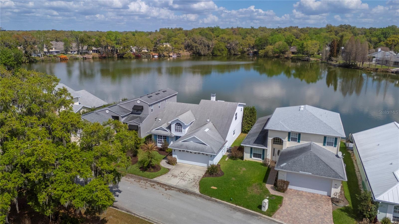 725 Peninsular Drive, FL