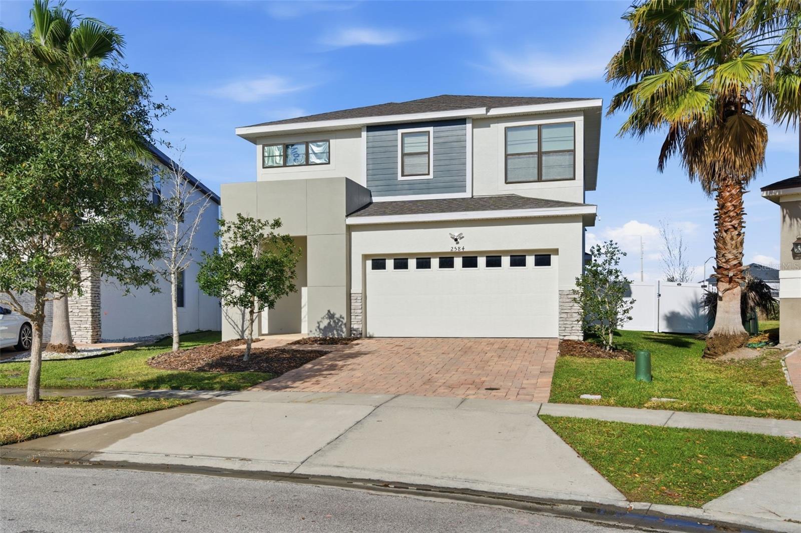 2584 Nouveau Way, FL