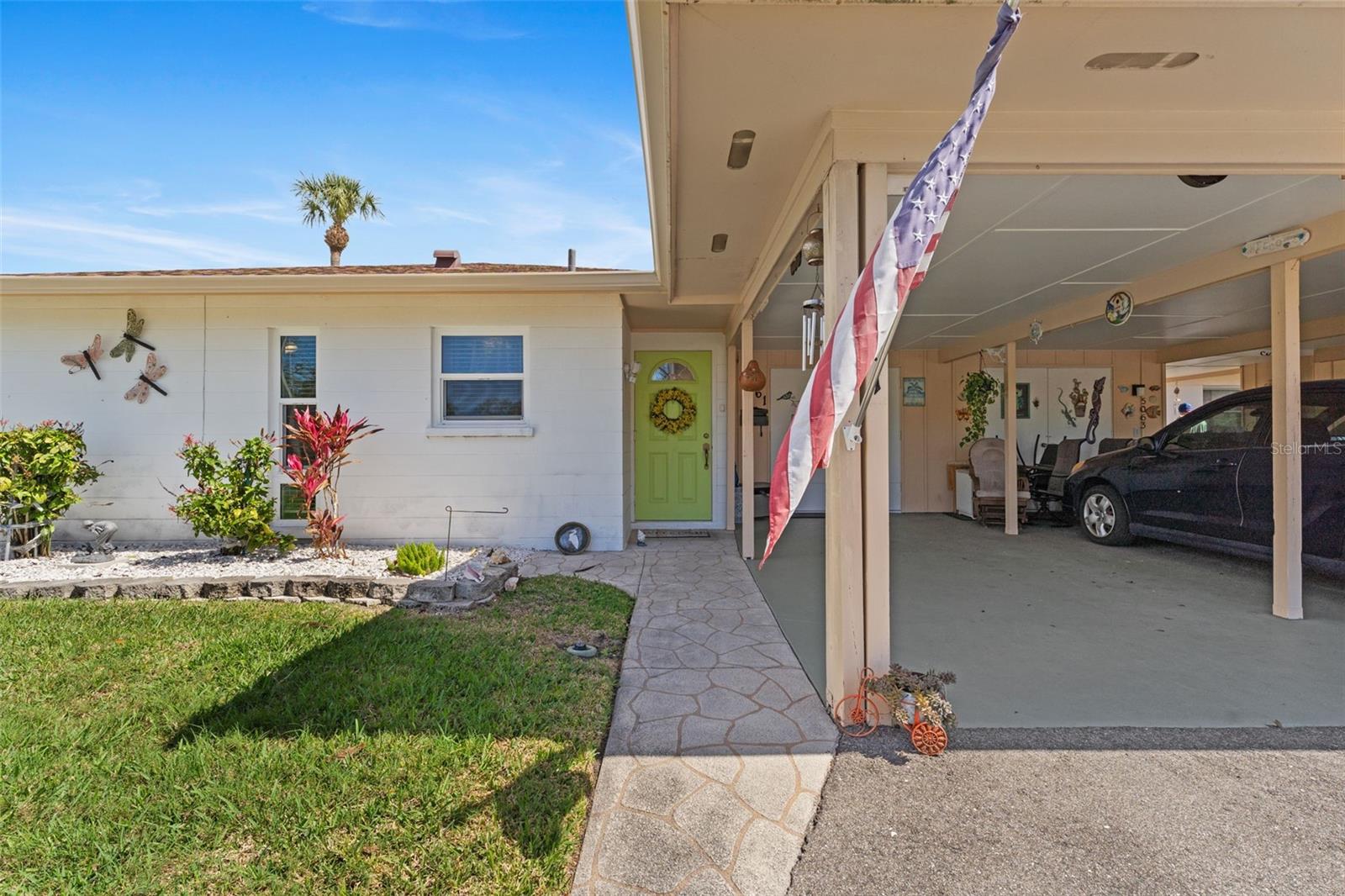 5061 Live Oak Circle, FL