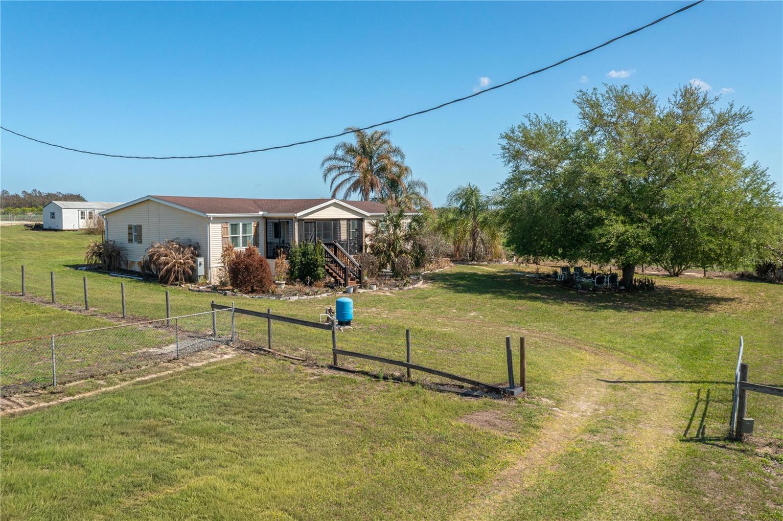 8236 Lake Lowery Road, FL