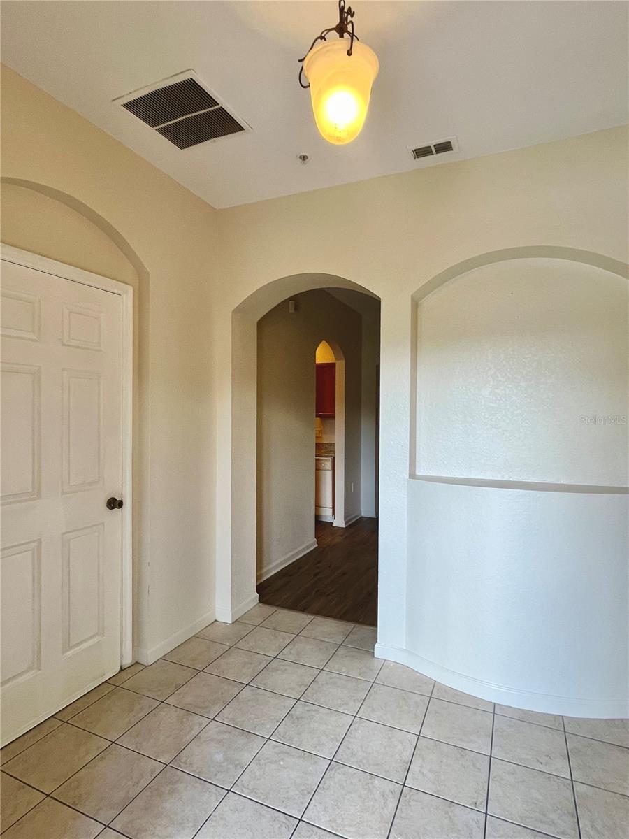 2950 Ashland Lane, FL
