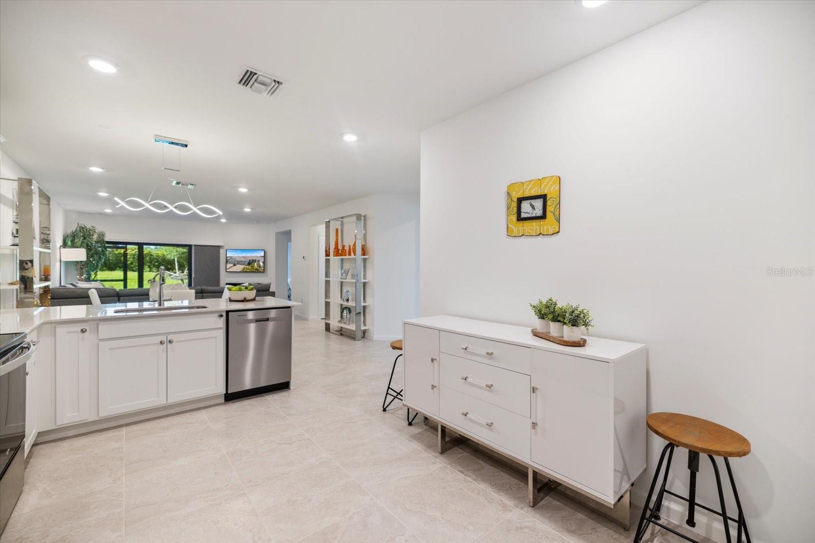 6511 Silverstar Drive, FL